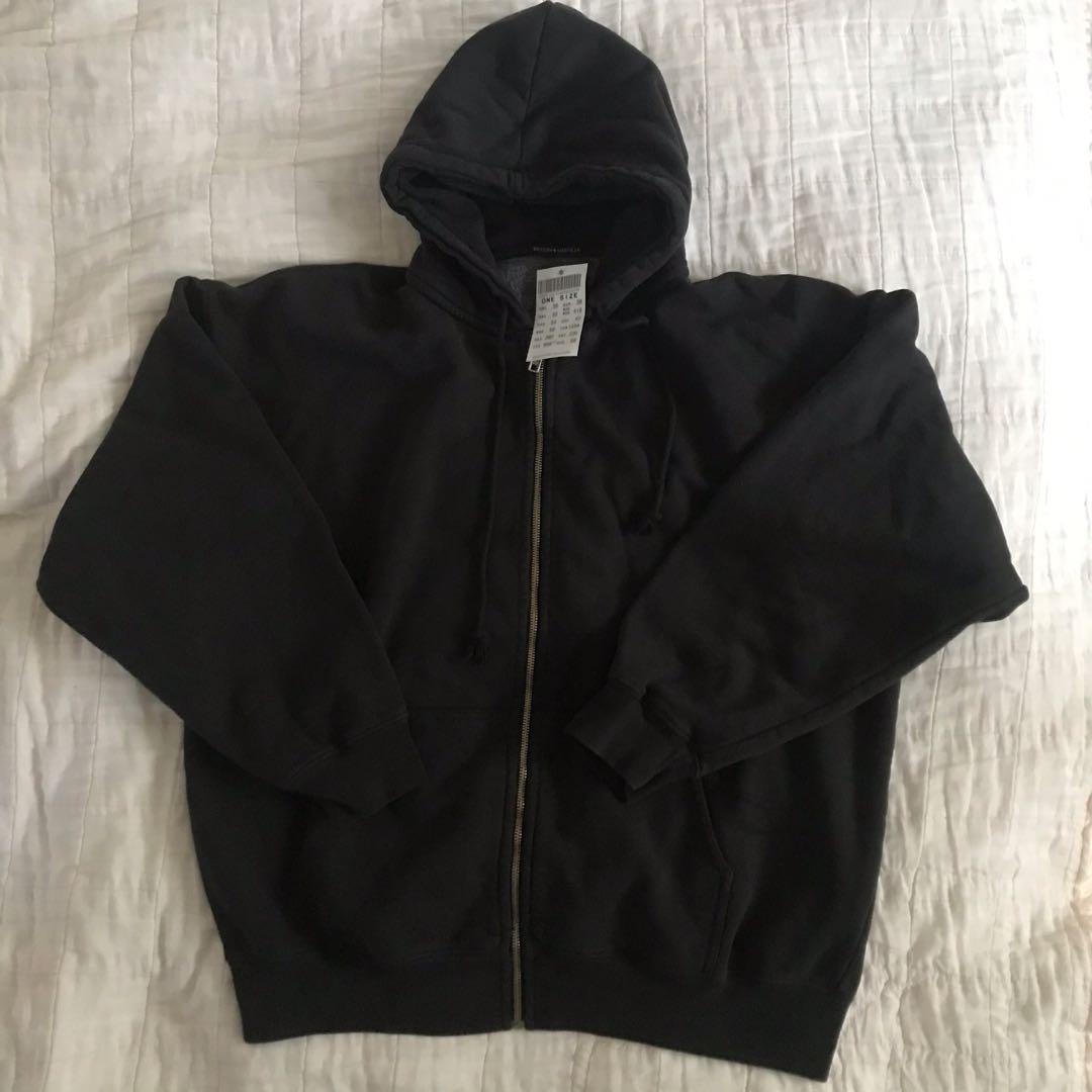 brandy melville christy hoodie jacket black navy blue, Women's Fashion,  Coats, Jackets and Outerwear on Carousell