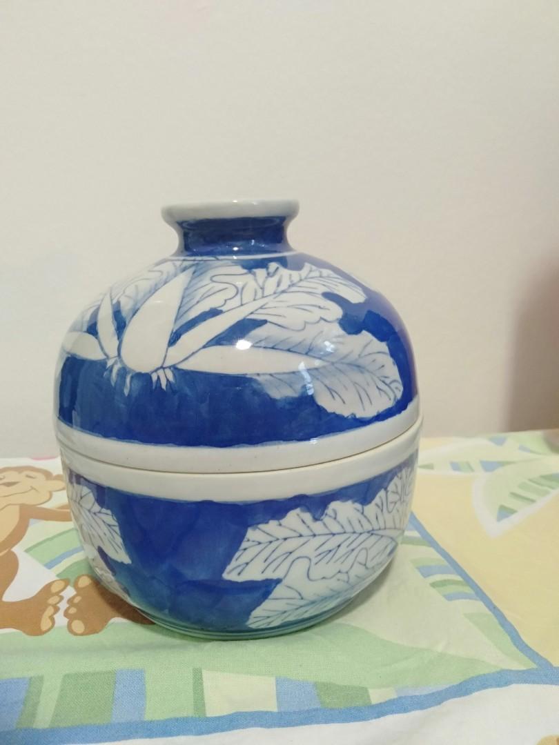 Ceramic (Category: Vases & Decorative Bowls) located in Singapore. Submitted by rissey (Listing ID 1014295117, Image 3). Description: Ceramic Vase and Bowl with Cover, in Ming blue, about 165 mm height. Good as ornamental display on shelf or as part of an F&B deco..