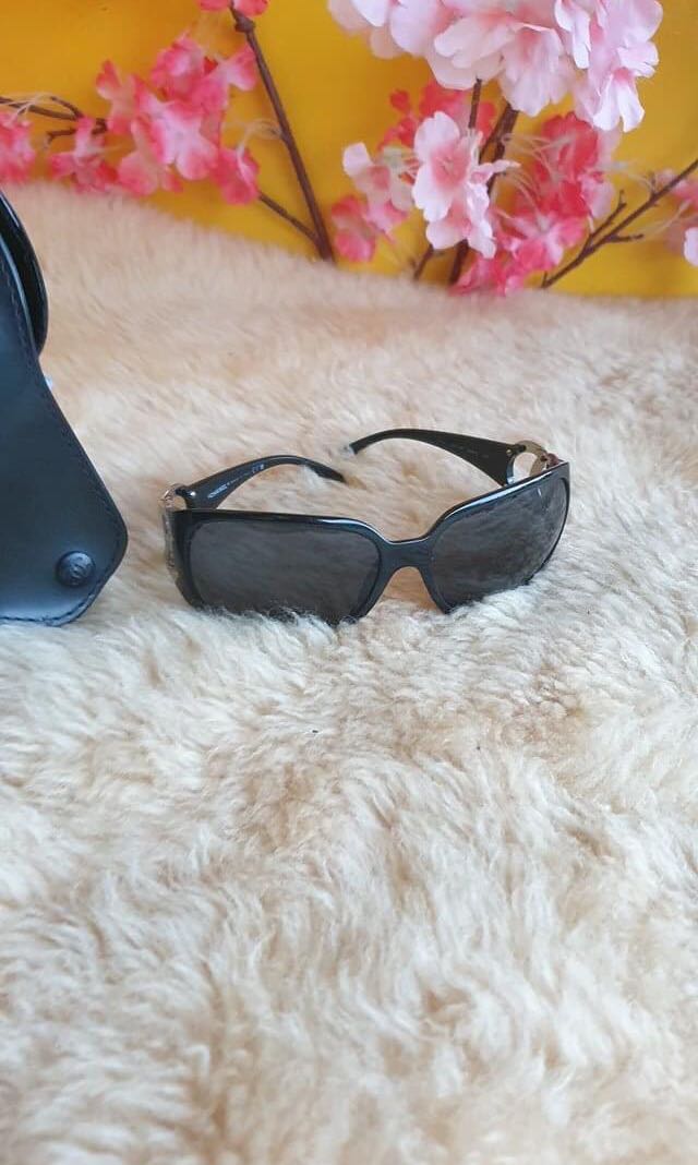 chanel sunnies
