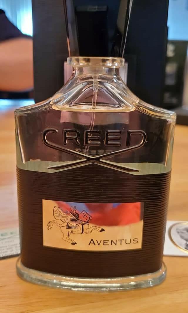 Creed best sale aventus 19y01n