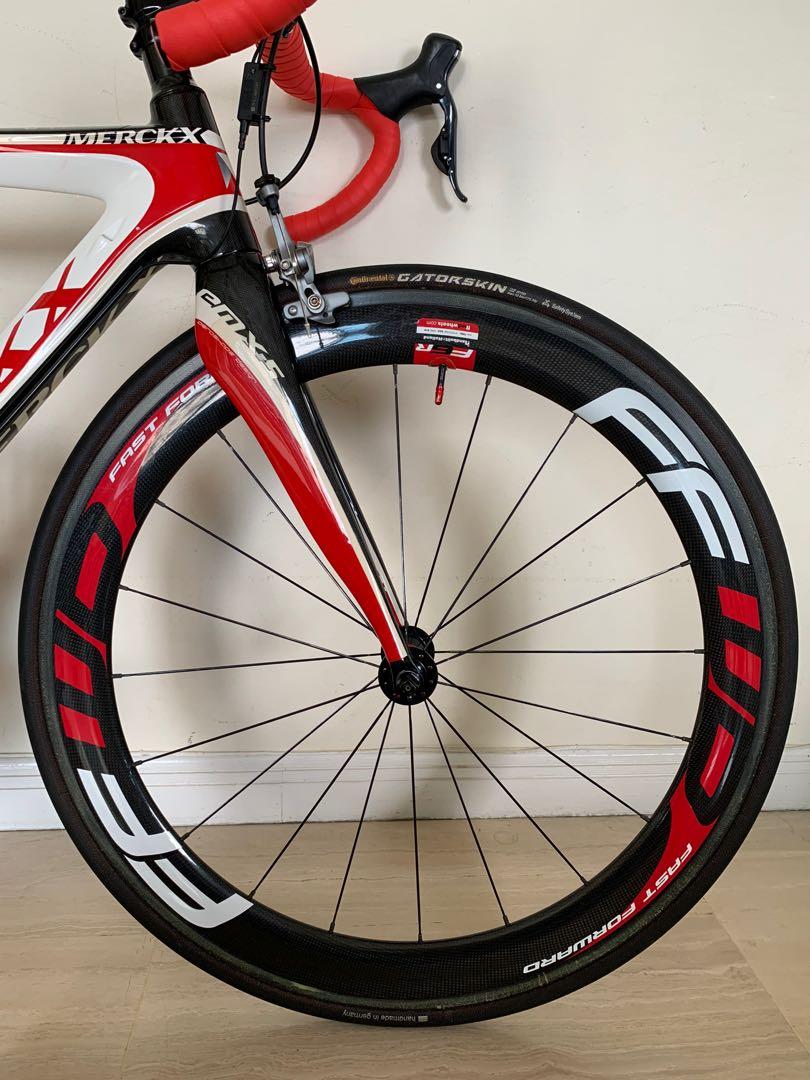 Eddy Merckx EMX5 full carbon road bike, Sports Equipment