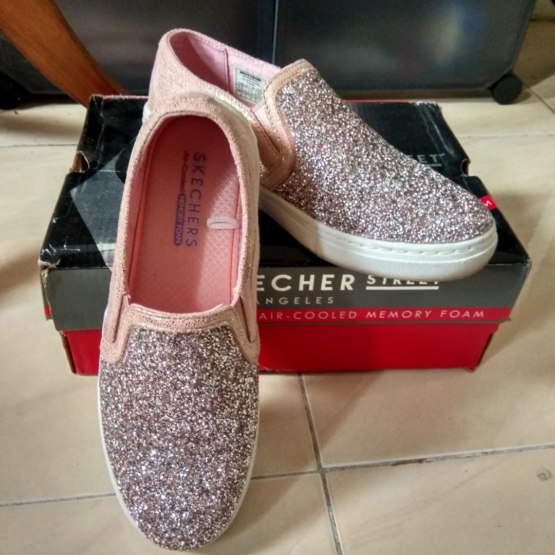 Skechers blink on sale
