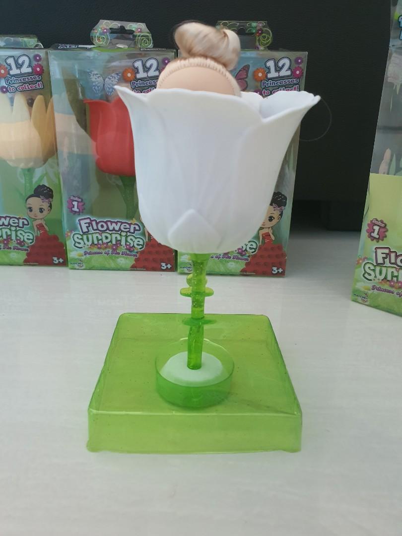 Flower surprise princess top