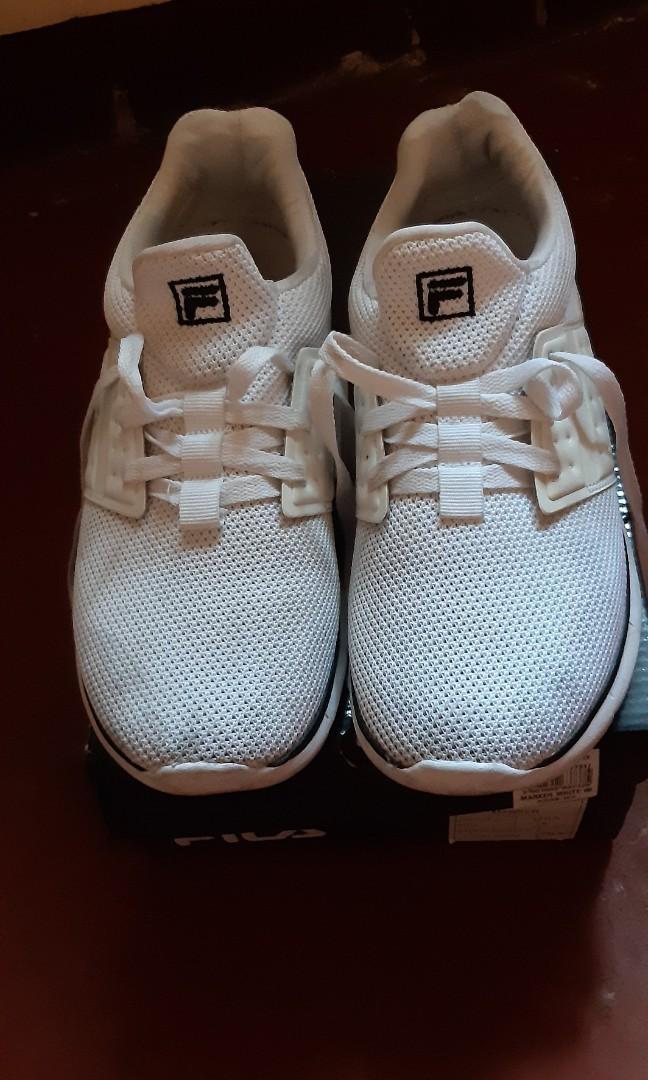 Fs.original FILA shoes Men s Fashion Footwear Sneakers on Carousell