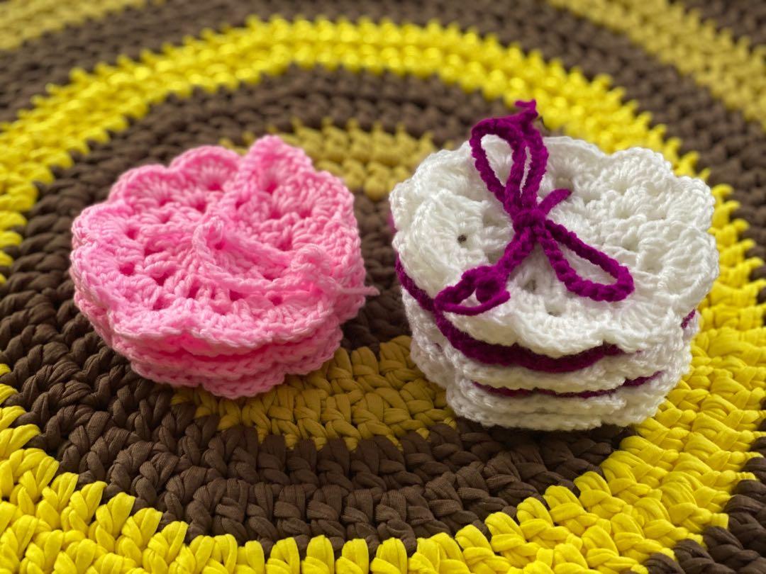 Hand made crochet coaster (Category: Handmade Craft) located in Quezon City. Submitted by 4k.collection (Listing ID 1014145727, Image 2). Description: ~post for review purposes~ MADE TO ORDER Discount on 6pcs and above For personal use/gift/give away 💚 Available in different colors.