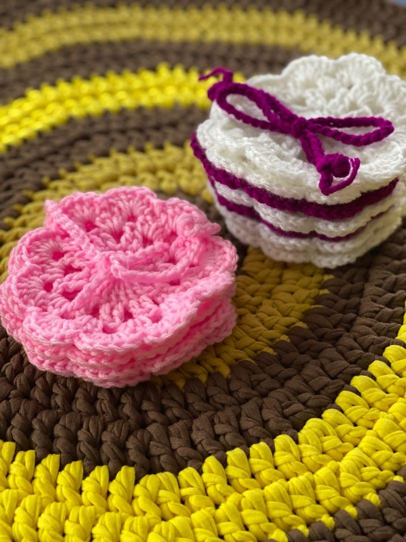 Hand made crochet coaster (Category: Handmade Craft) located in Quezon City. Submitted by 4k.collection (Listing ID 1014145727, Image 1). Description: ~post for review purposes~ MADE TO ORDER Discount on 6pcs and above For personal use/gift/give away 💚 Available in different colors.
