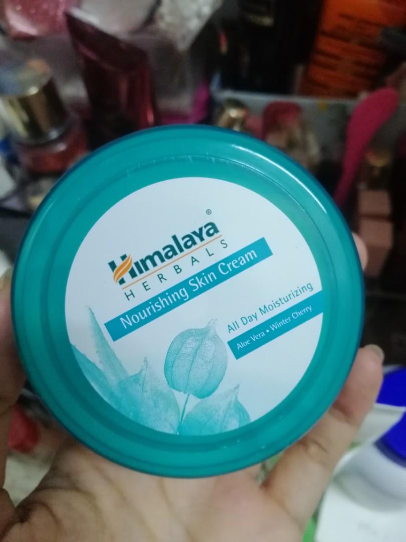 Himalaya Nourishing Skin Cream 50g Health Beauty Skin Bath Body On Carousell