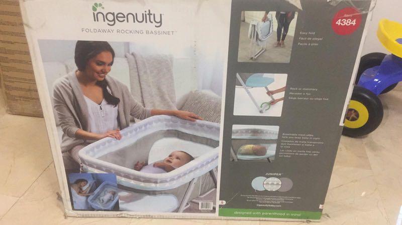 foldable rocking bassinet