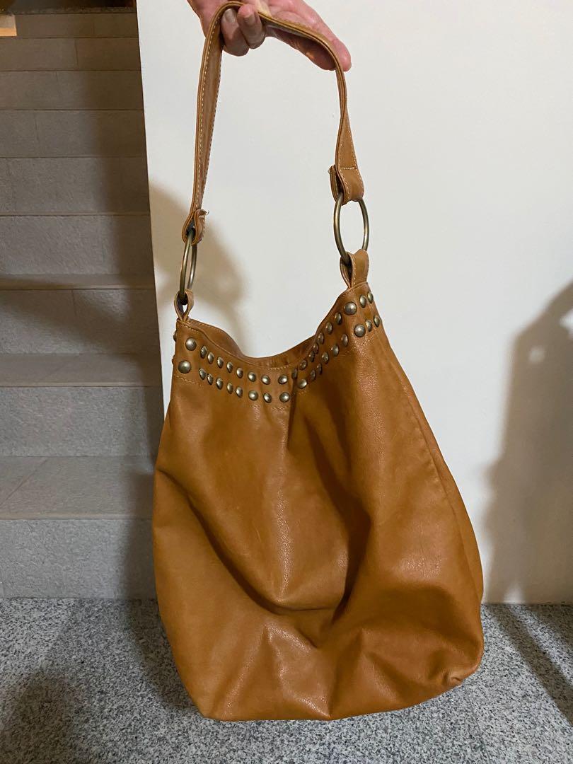 tan slouch bag