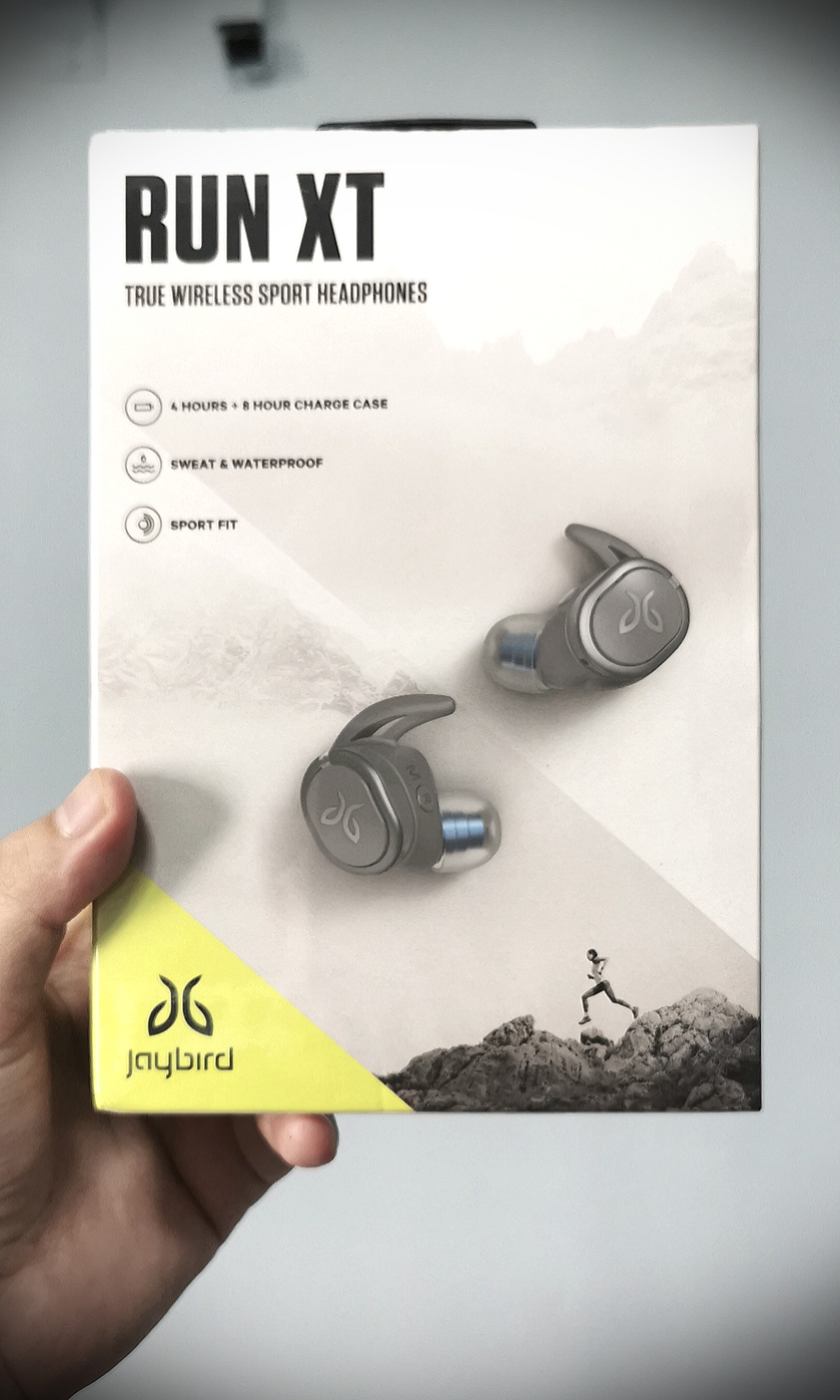 jaybird run xt left earbud not working