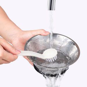 Juice extractor (Category: Juicers, Blenders & Grinders) located in Singapore. Submitted by alyyssss (Listing ID 1014234151, Image 4). Description: About this item -【UPGRADE DB-002: MORE POWER, LARGER SIZE】The upgraded DB-002 juicer is designed to be 1000W high power, you will be able to create 1000ml juice in just 10 seconds. Larger and more expensive juicers are available for home kitchen and commercial use, with 3.3" feed chute(Biggest), entir