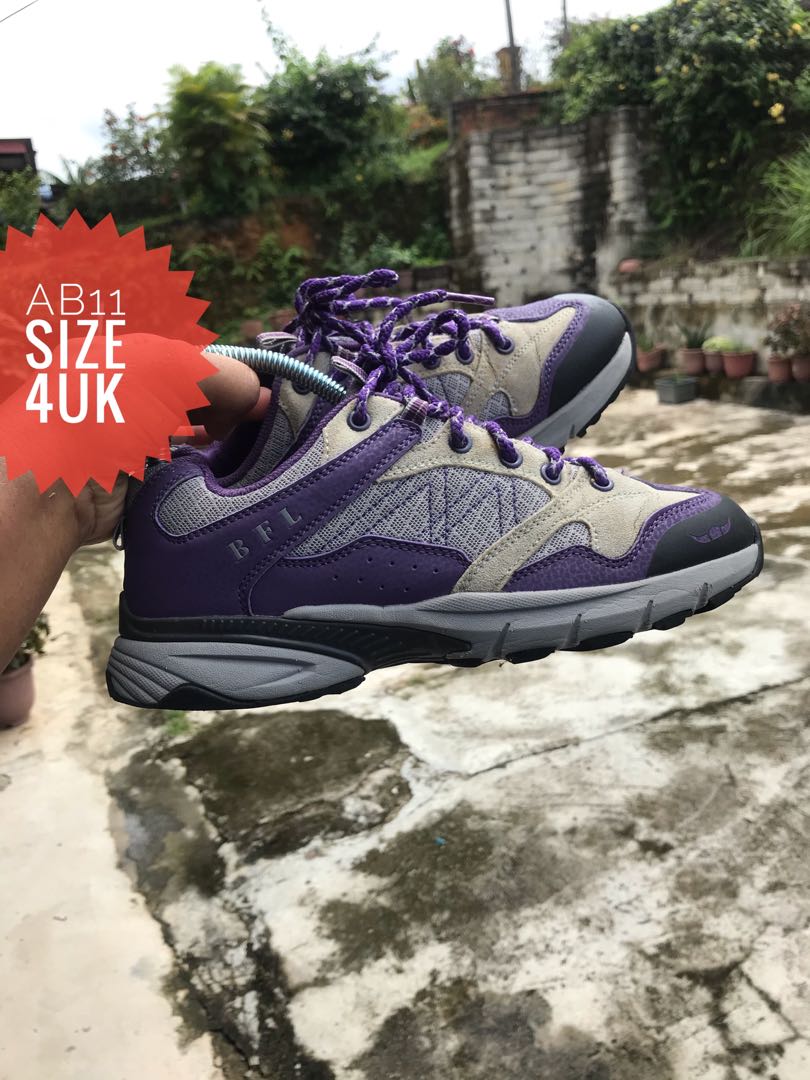 kasut hiking skechers