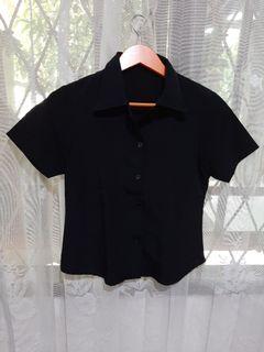 Kemeja Hitam