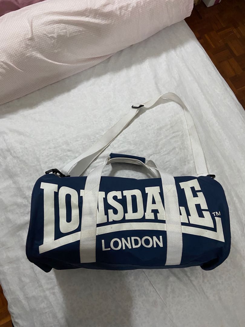 lonsdale london duffle bag