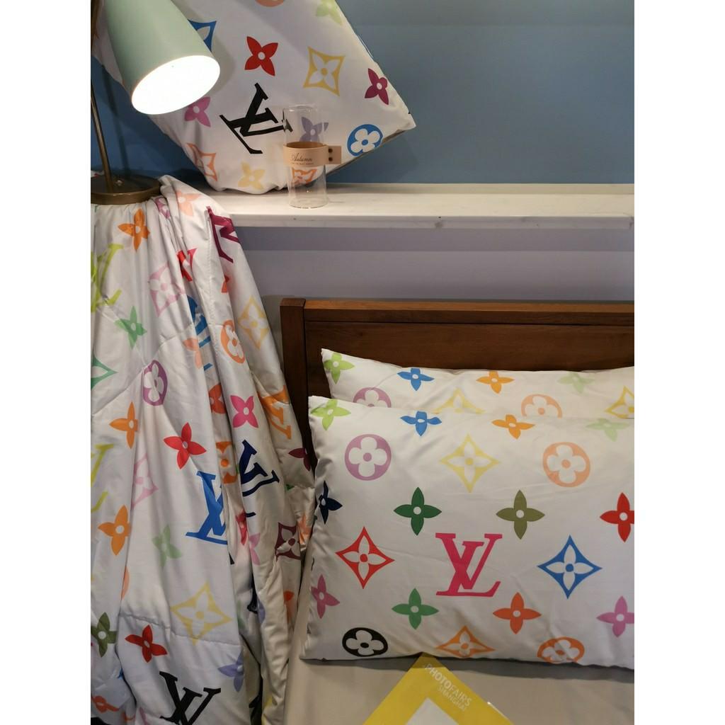 Louis vuitton Bedsheet With Comforter Set, Furniture, Home Decor