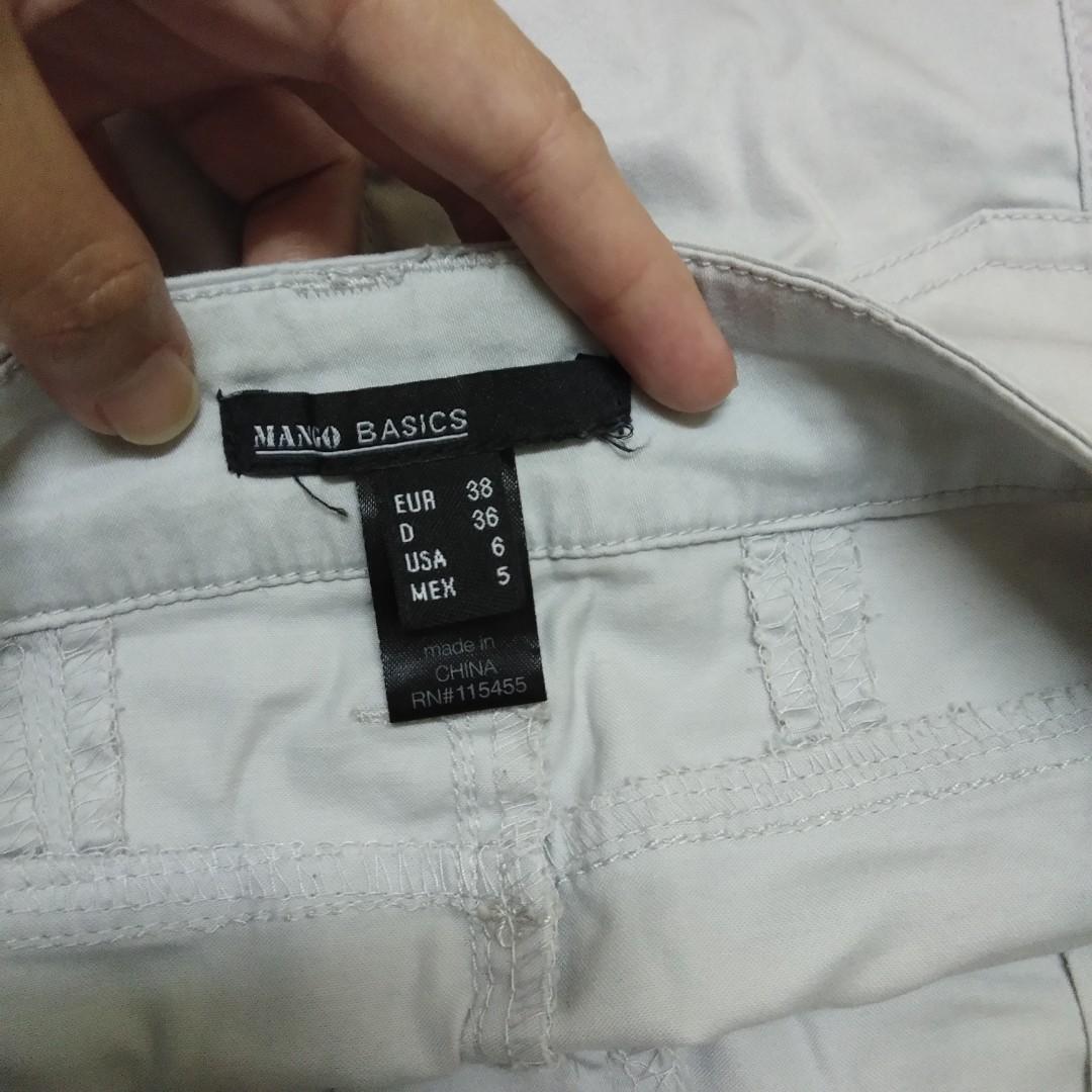 Mango Basic skirt (Category: Skirts) located in Ayer Itam. Submitted by keaneasy (Listing ID 1014299269, Image 3). Description: .