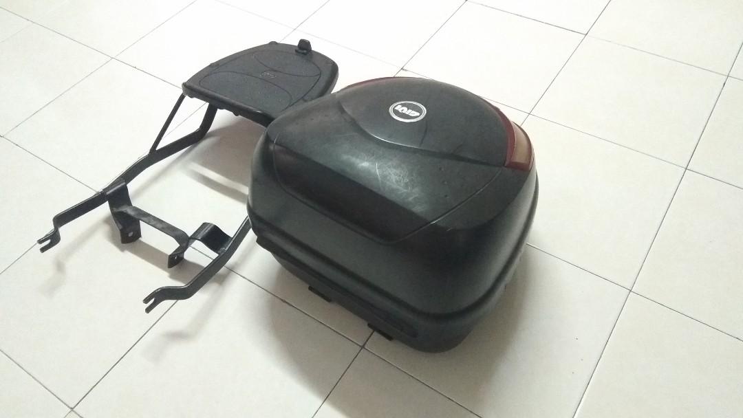 Box top givi ex5
