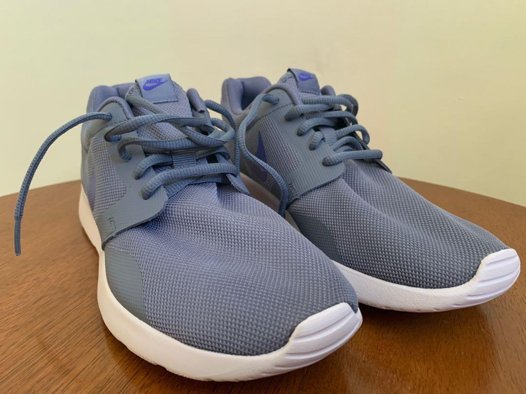 nike comfort footbed shoes