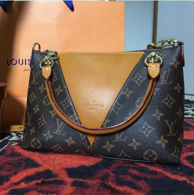 Louis Vuitton Speedy 20, Women's Fashion, Bags & Wallets, Purses & Pouches  on Carousell