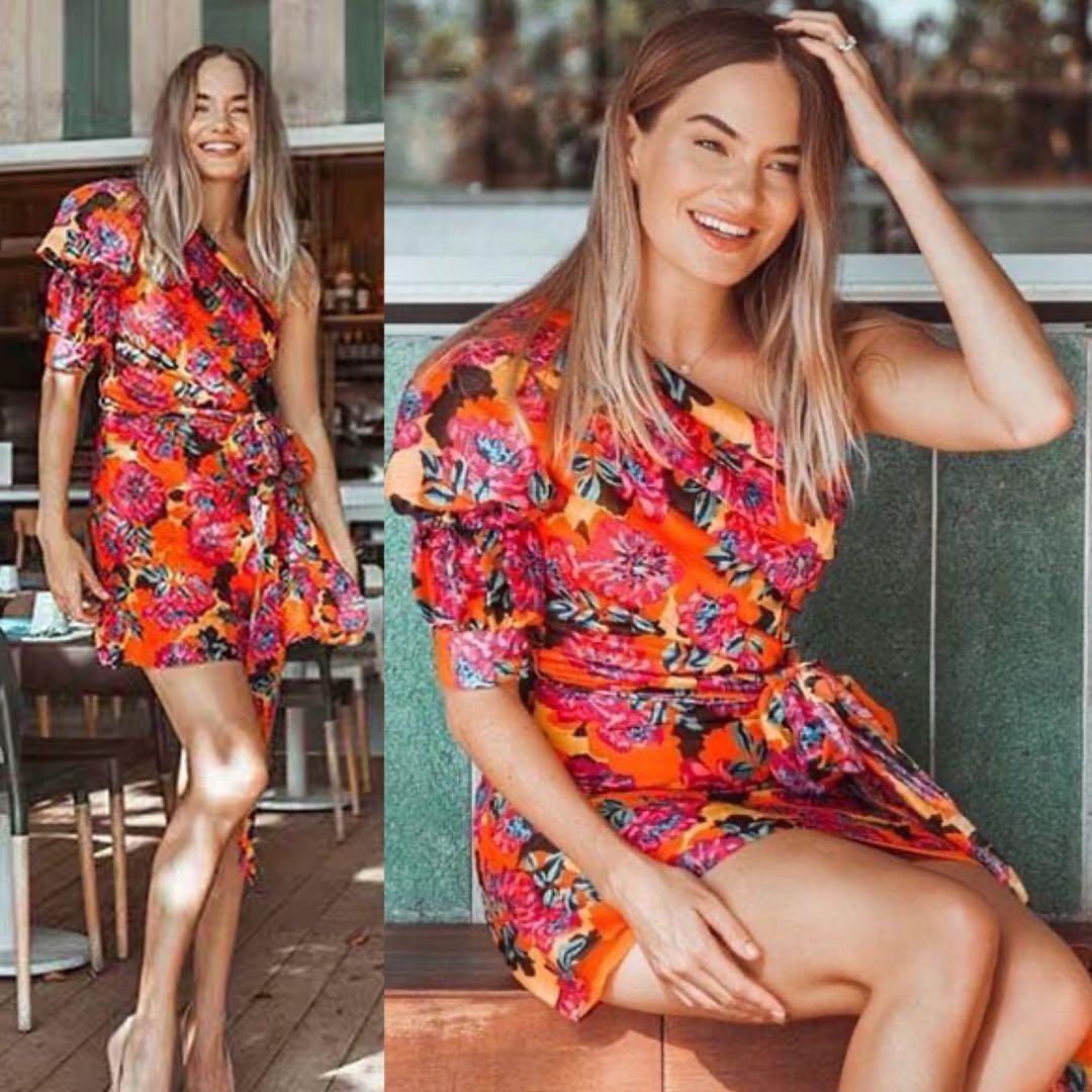 Talulah blossom mini dress deals hire