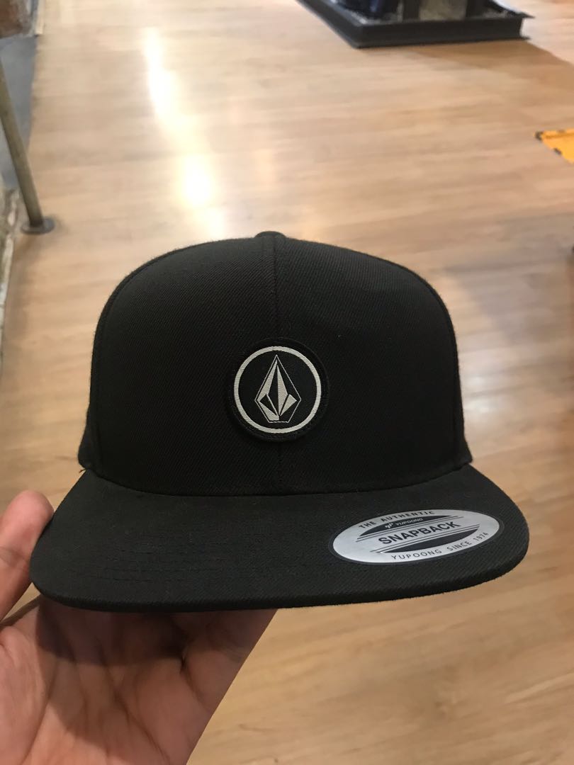 Snapback hotsell volcom original