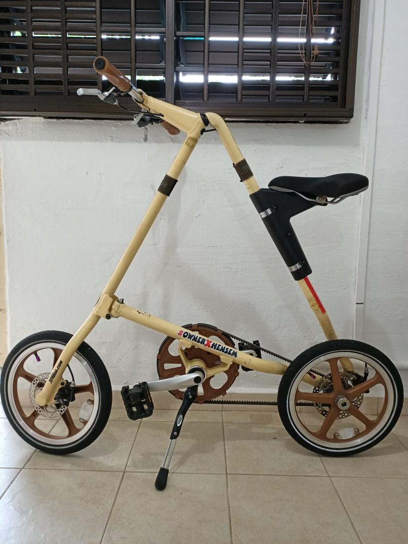 strida kickstand