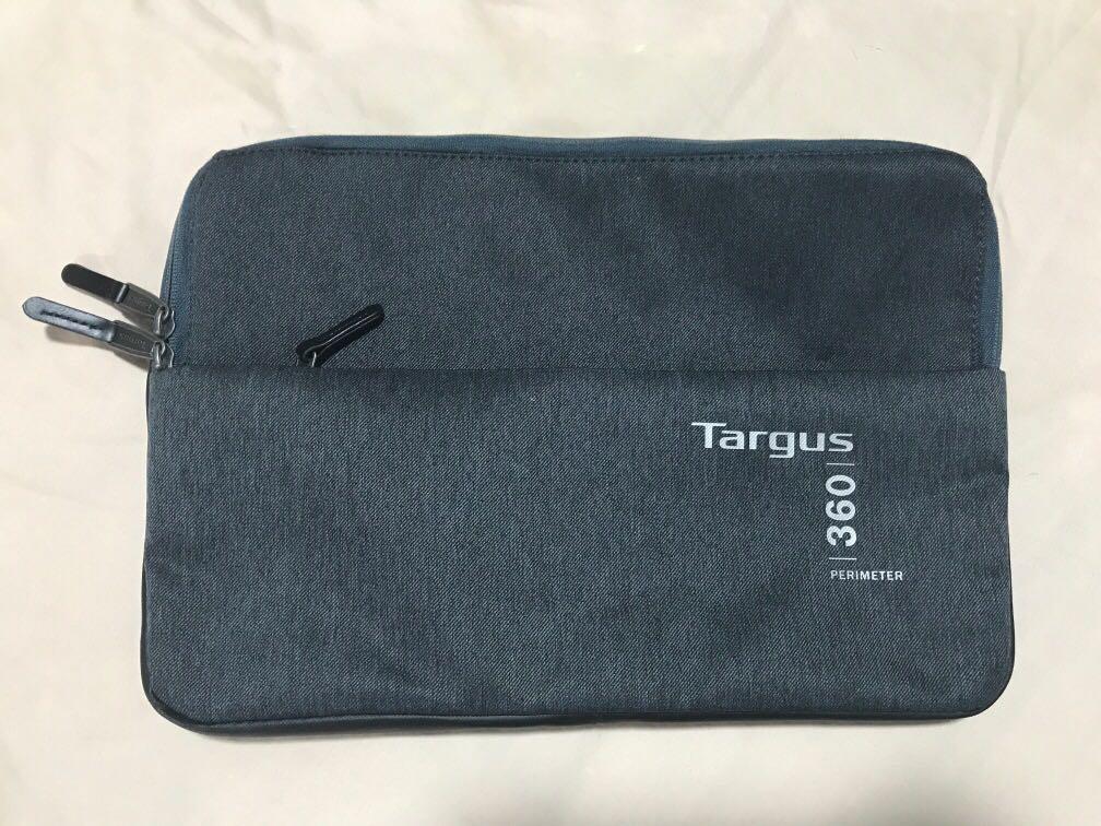 Targus 360 Perimeter Laptop Sleeve 13 14 Computers Tech Parts Accessories Laptop Bags Sleeves on Carousell