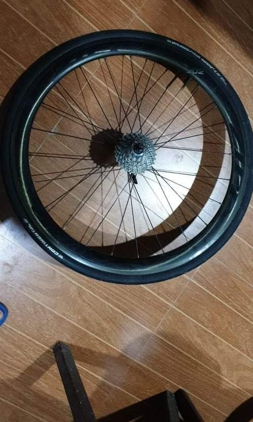 zipp 400 carbon wheels