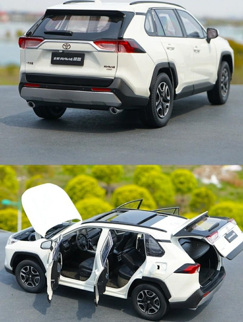 TOYOTA RAV4 R/C バトカー 1/18 人気の自動車がオフロード仕様のパトカーに！「1/18 R/C トヨタ