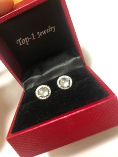 （分類：）位於 。 由 hei.hei.store 提交（商品編號 1014555362，圖片 1）。簡介： 。
