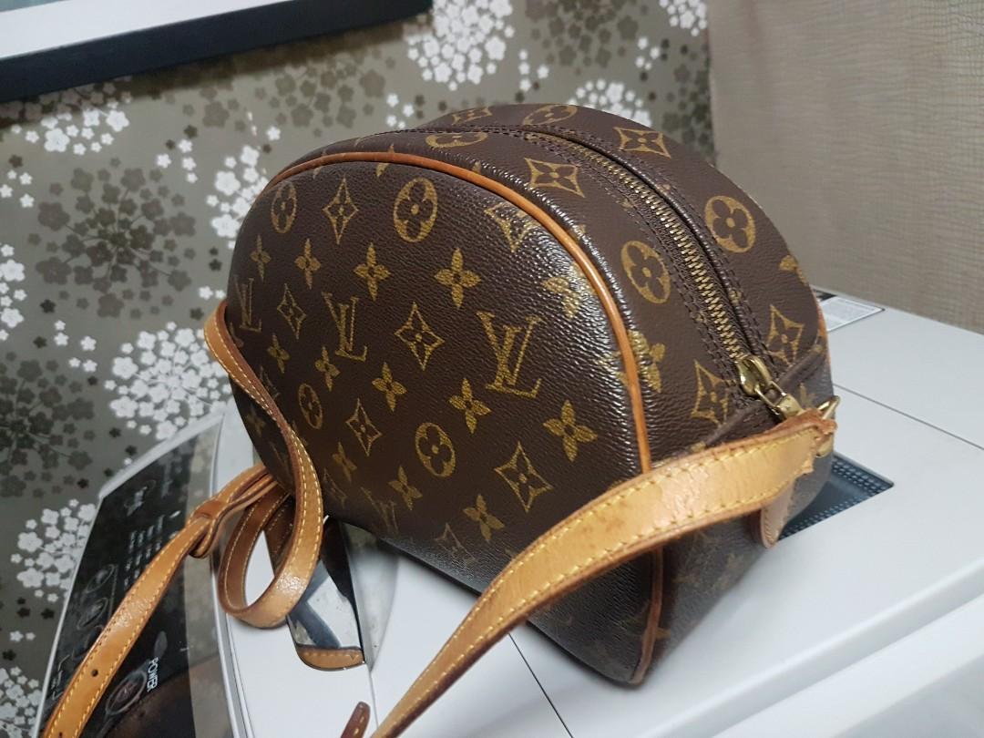 Sale 15,500! Authentic LV blois, Luxury, Bags & Wallets on Carousell