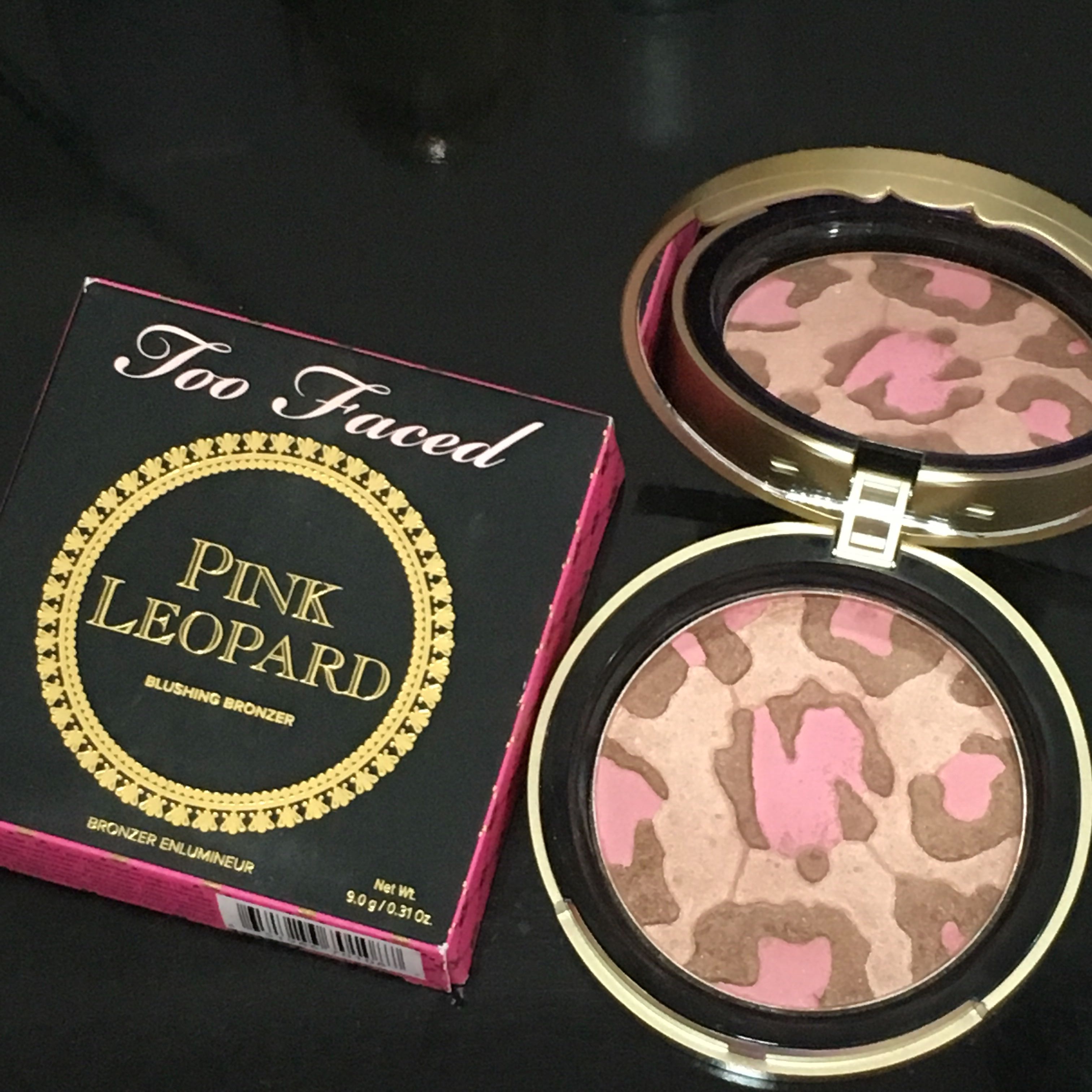 Authentic Too Faced Pink Leopard Blushing Bronzer Face Powder Full Size 9.0g, Beauty Personal Care, Face, Makeup on Carousell