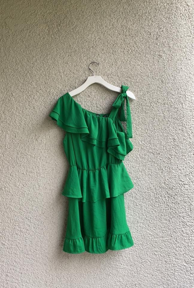 zara green ruffle dress