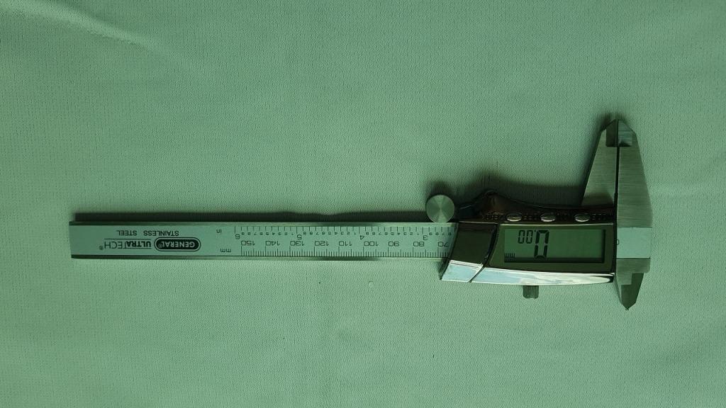 Caliper, Digital Caliper, Vernier Caliper, Digimatic Caliper, 6", (150mm) and 8", (200mm), Groz