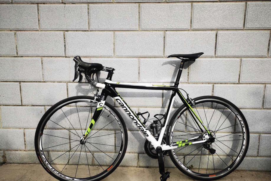 cannondale 10 road bike