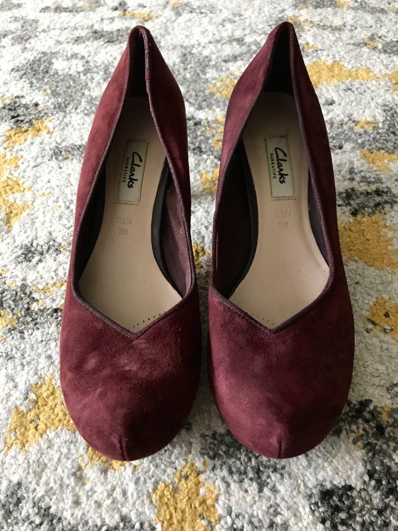 clarks pump shoes