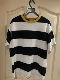 (Category: ) located in . Submitted by cbclothes (Listing ID 1014444173, Image 1). Description: .