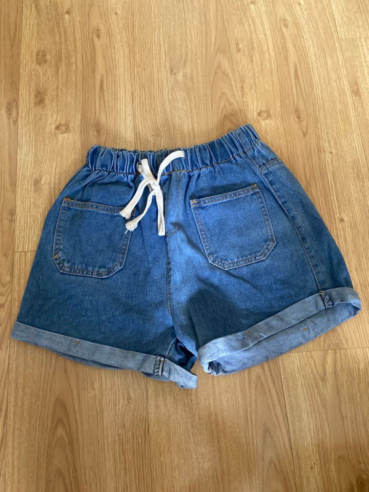 elastic band jean shorts