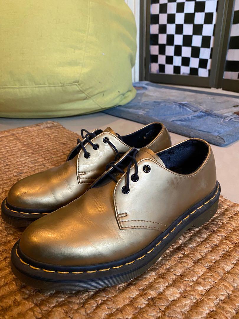 Gold dr martens top shoes