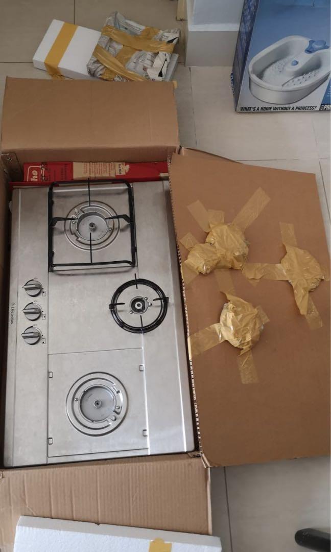 Electrolux Gas Stove, TV & Home Appliances, Kitchen Appliances, BBQ