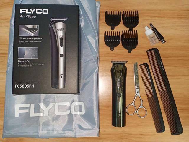 FLYCO HAIR CLIPPER RAZOR TRIMMER WIRELESS RECHARGEABLE (Category: Men's Grooming) located in Manila. Submitted by bedlambuzz (Listing ID 1014492884, Image 1). Description: AVOID THAT QUARANTINE LOCKDOWN HAIR. ORDER YOUR OWN WIRELESS HAIR CLIPPER. PM ME FOR ORDERS. Scissors not included. Comes with everything else and a bib 1000 pesos only each. Can be shipped through grab or lalamove at your expense. Message me for your orders!!.