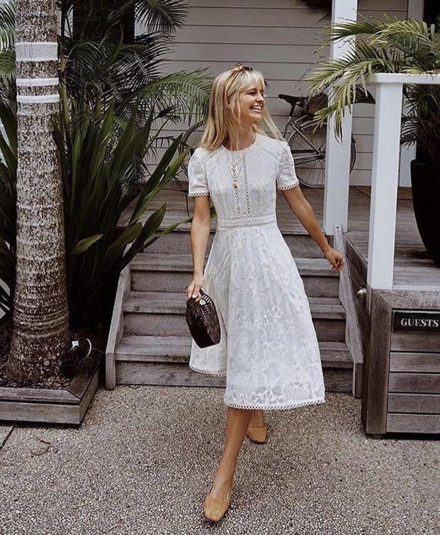 FOREVER NEW EVE VINTAGE MIDI DRESS Women s Fashion Dresses