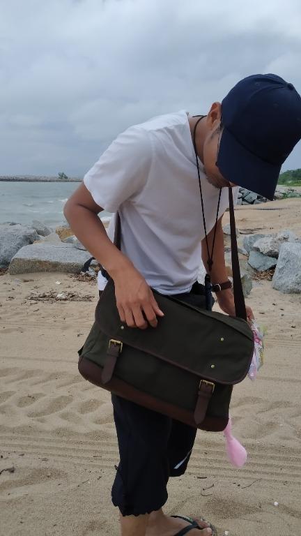 Buckner messenger hot sale bag