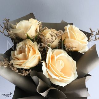 (Category: ) located in . Submitted by nevaeh.florist (Listing ID 1014376361, Image 1). Description: .