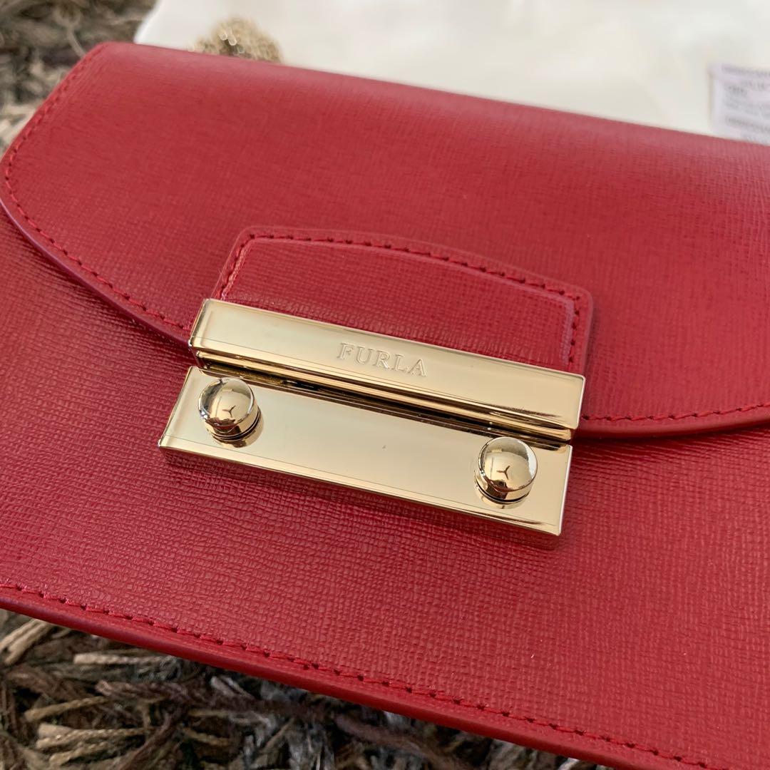NEGOTIABLE Brand New FURLA METROPOLIS MINI CROSSBODY CILIEGIA D