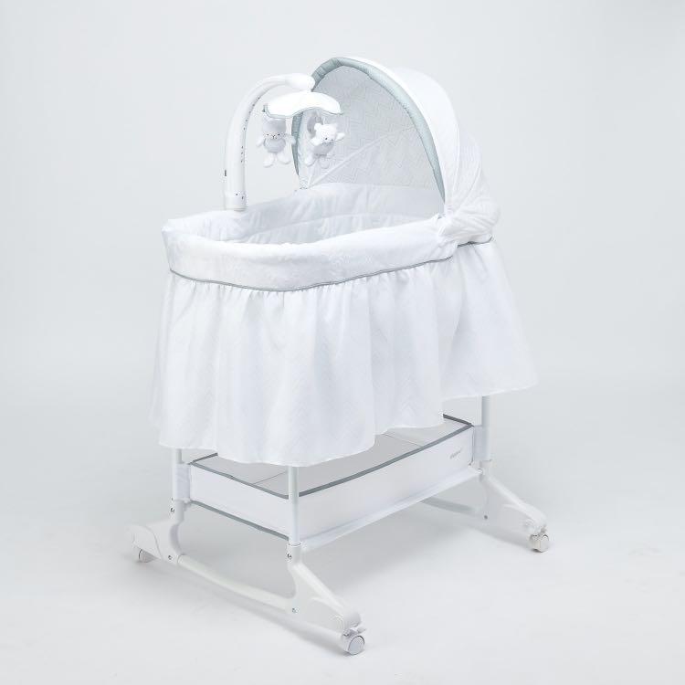 giggles baby crib