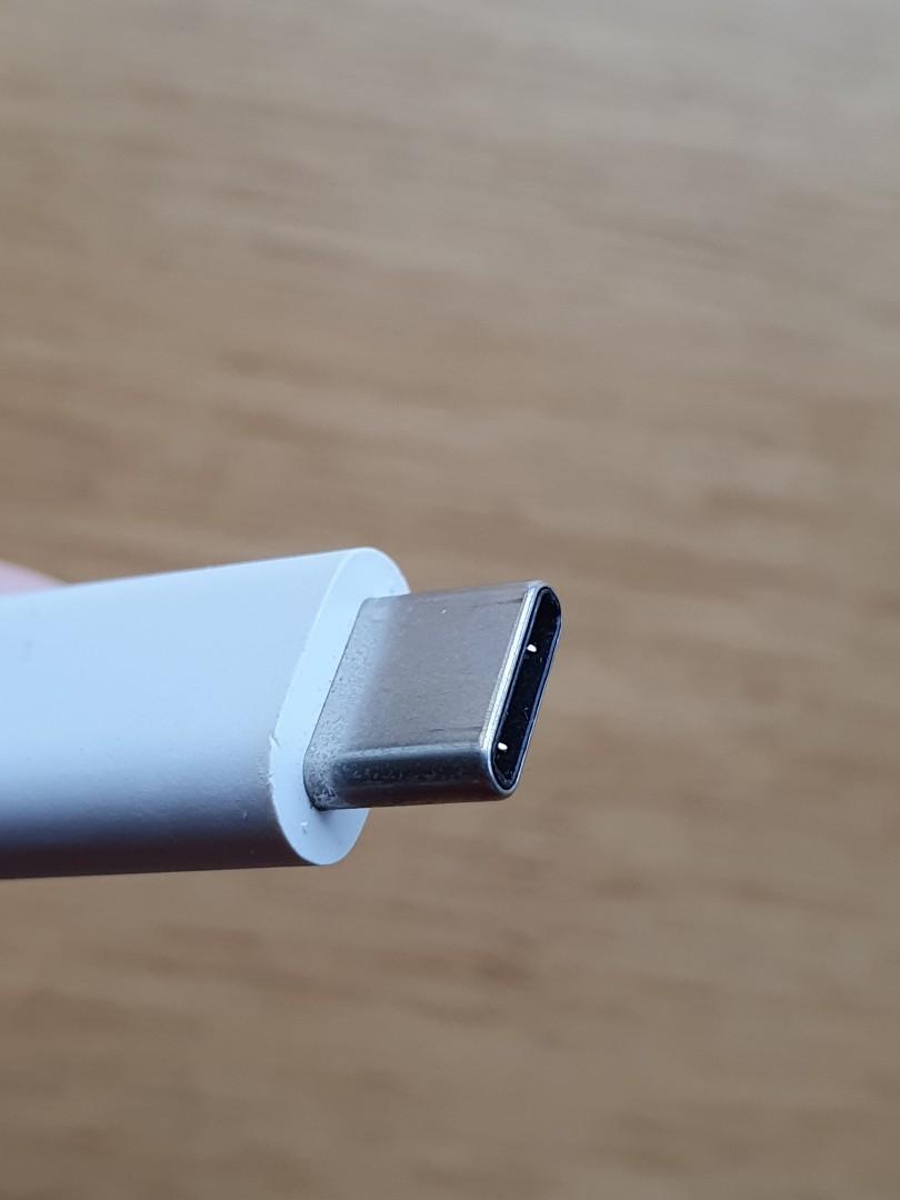 Google USBC to 3.5mm Adapter, Computers & Tech, Parts & Accessories