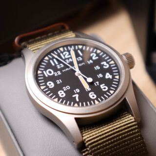 （分類：）位於 。 由 nightswatchsam 提交（商品編號 1014496189，圖片 1）。簡介： 。