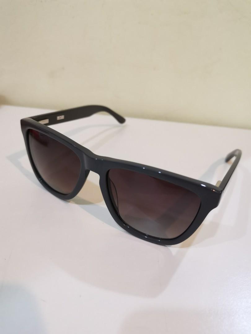 Hawkers sunglasses, Men's Fashion, Accessories, Eyewear & Sunglasses on