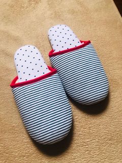 (Category: ) located in . Submitted by inthewardrobe (Listing ID 1014220600, Image 1). Description: .
